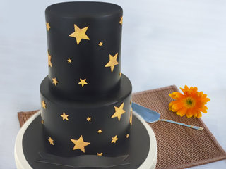 2 Tier Golden Star Cake