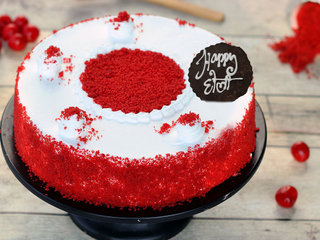 Round Shaped Red Velvet Cake