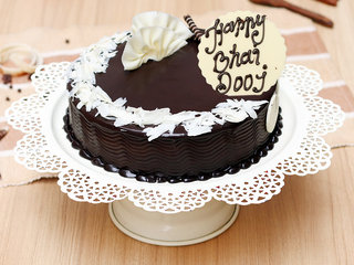 Bhai Dooj Chocolate Cake