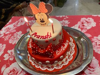 2 Tier Minnie Mouse Fondant Cake