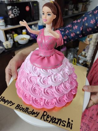 Fantasy Barbie Cake
