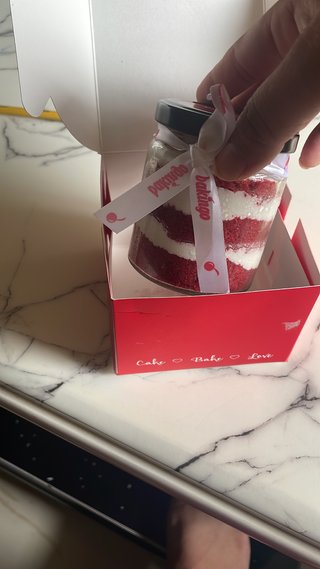 Red Velvet Single Jar Cake