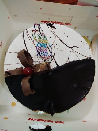 Half Chocolate Half Vanilla Cake