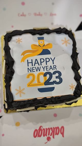 Happy New year Poster Cake