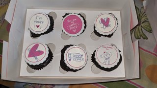 Set Of Six Scrumptious Crazy In Love Cupcakes