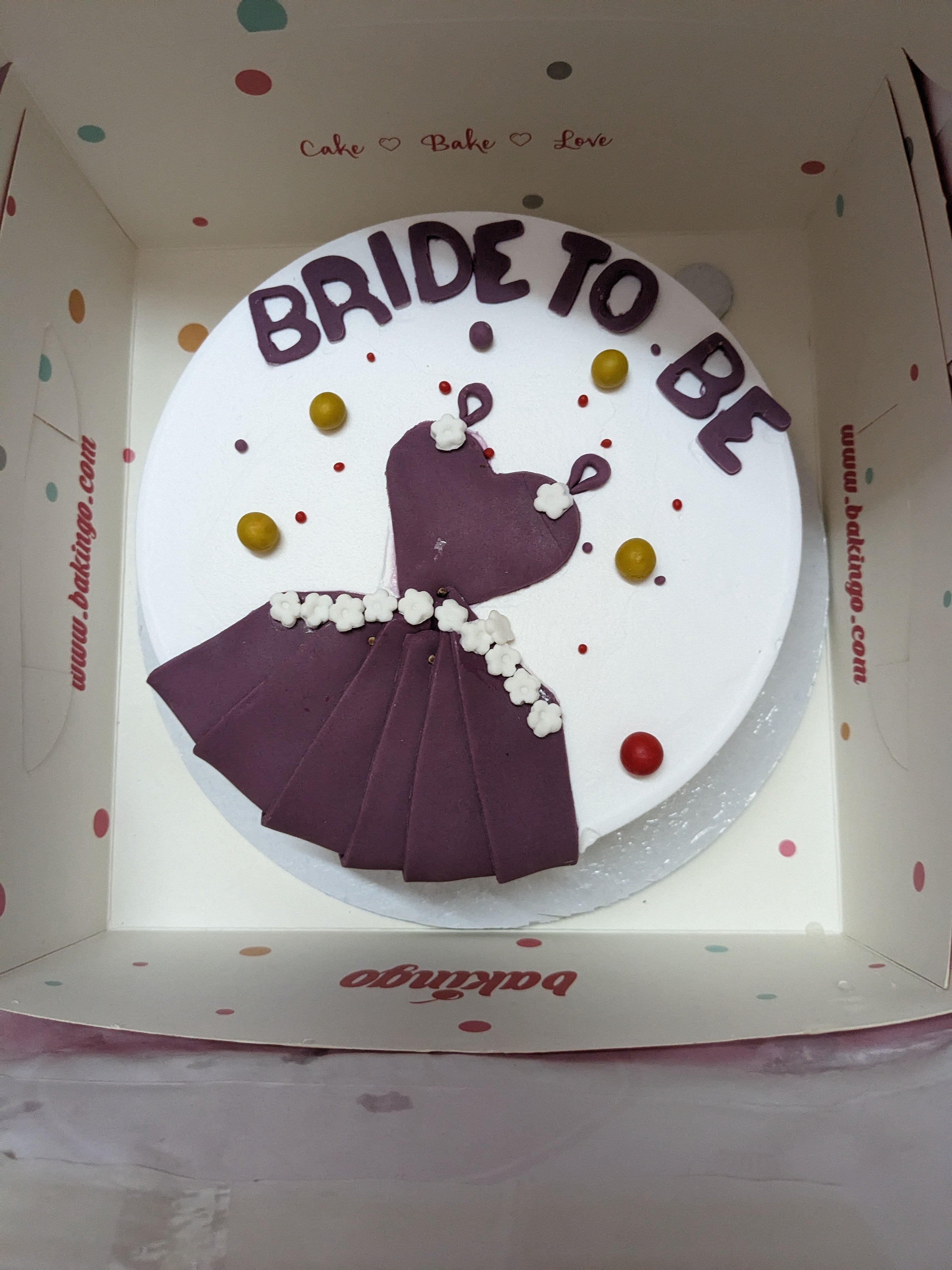 Bride to be cake topper style 1 – Laser and Lace