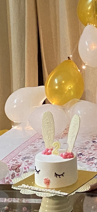 Charming Bunny Theme Cream Cake