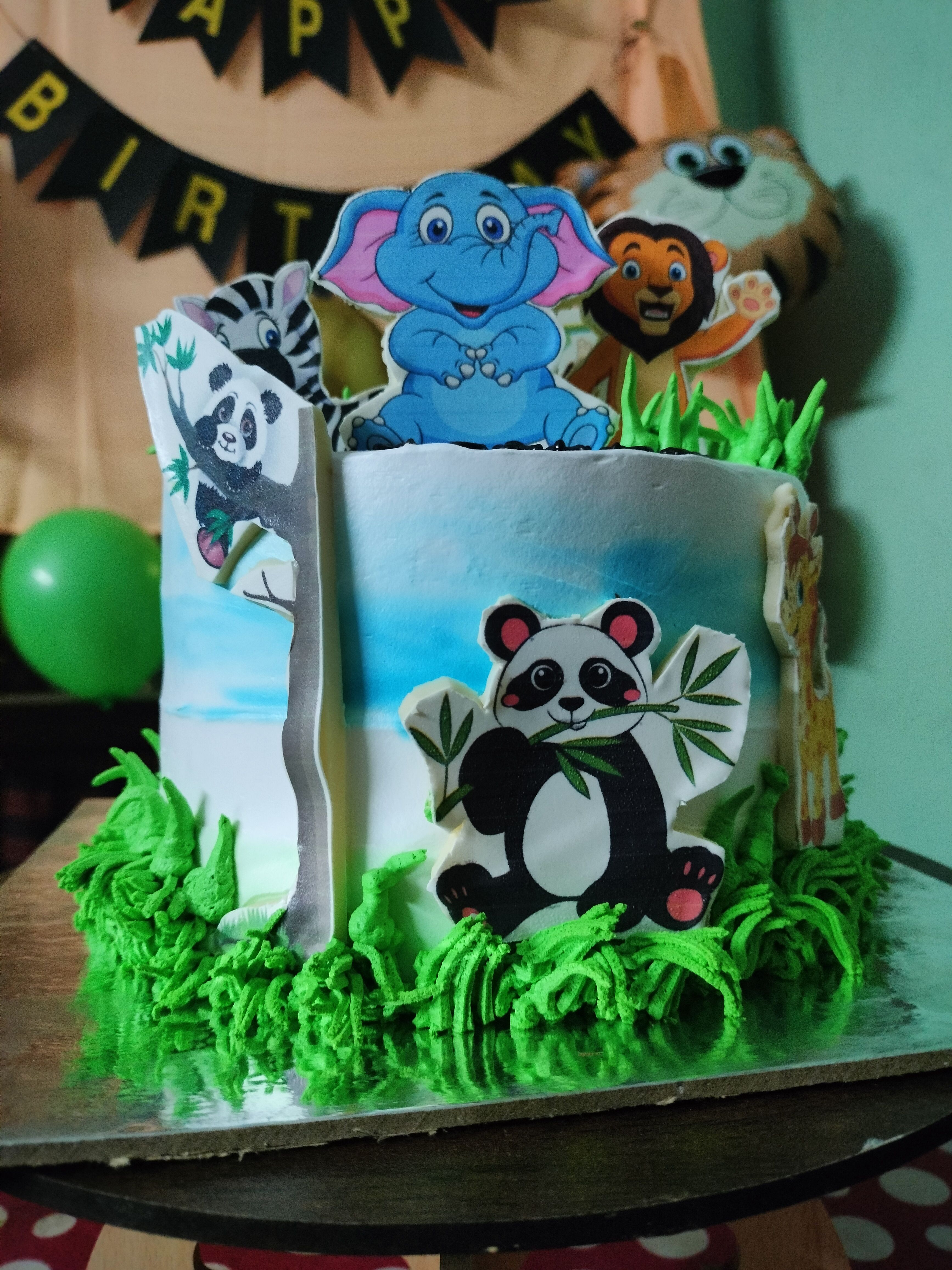 Jungle Safari Cake with Julie Rogerson Online