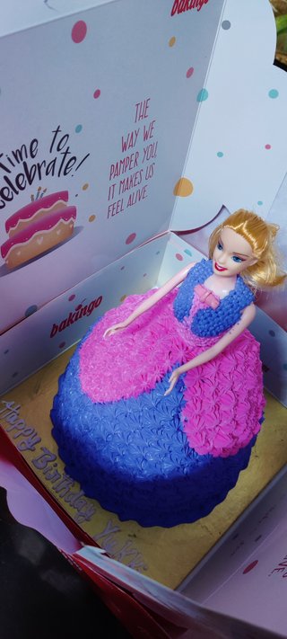 Barbie Cream Cake