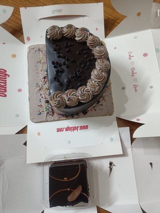 Semi-Circle Half Chocolate Cake