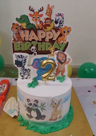 Jungle Paradise Theme Cake
