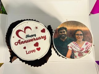 Personalised Anniversary Cupcakes 2 Pieces