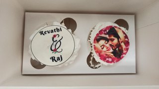 Love Personalised Cupcakes 2 Pieces