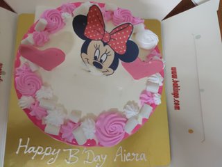 Magic Minnie Mouse Theme Cake