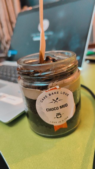 Choco Mud Single Jar Cake