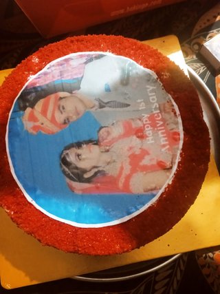 Round Red Velvet Photo Cake