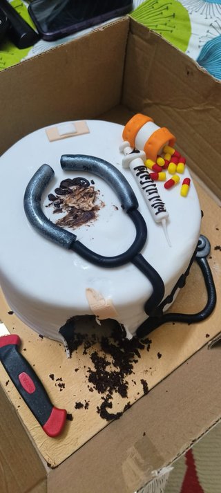 Doctors Cream N Fondant Cake