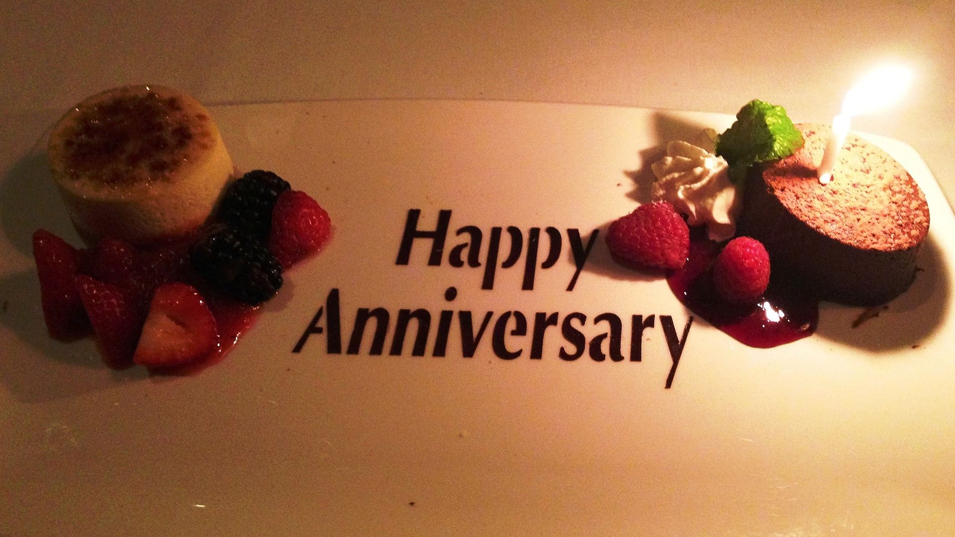 7 Wedding Anniversary Cake Designs