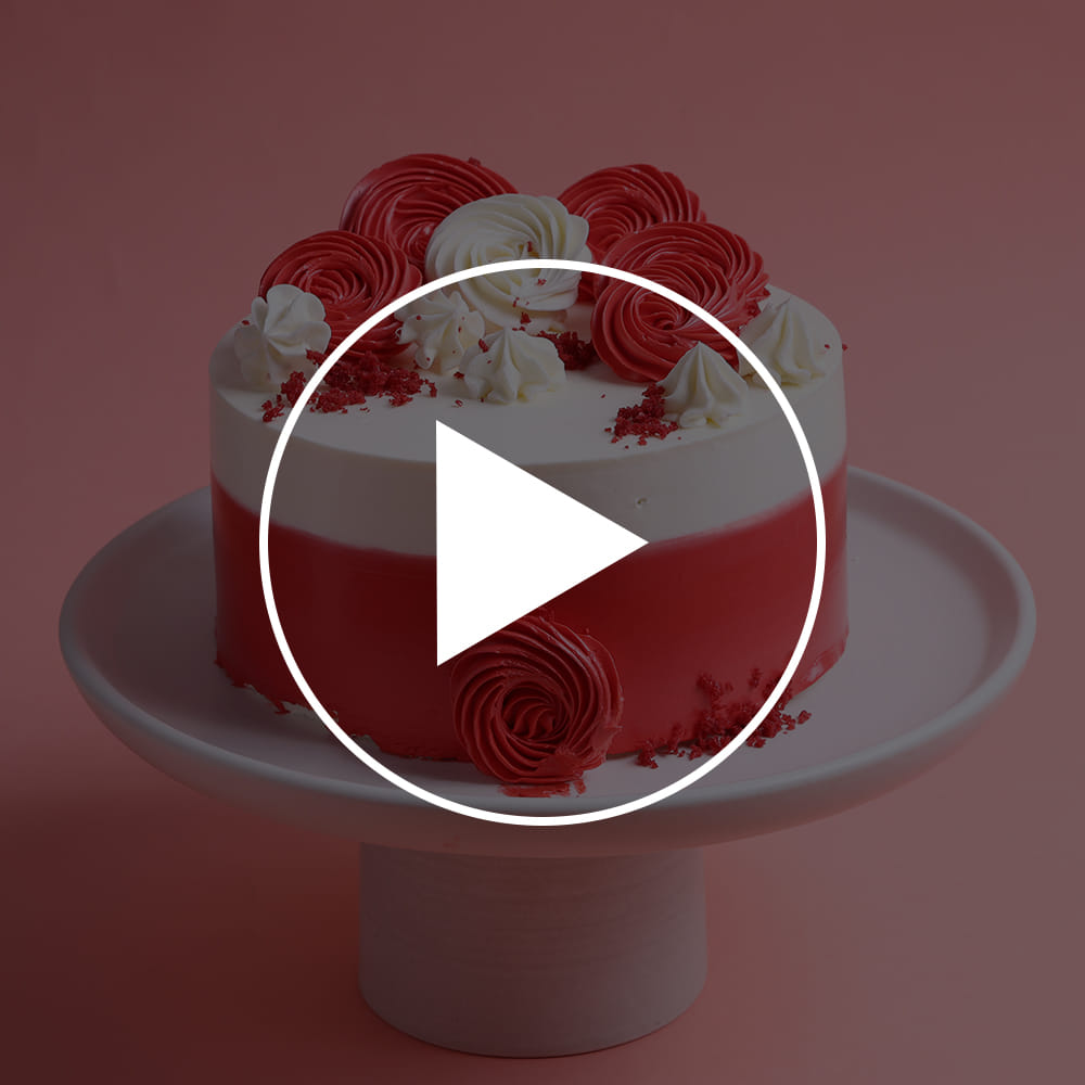 Rosette Love Red Velvet Cake