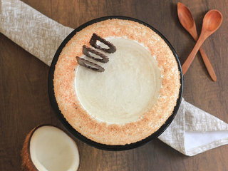 Top View of Round shaped coconut cake 