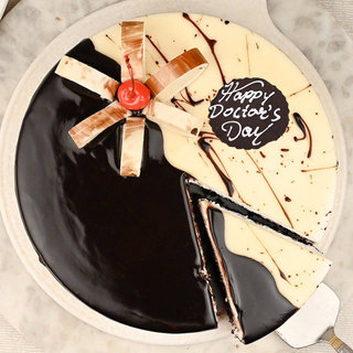 Sliced Top View of Choco Vanila Cake For Doctors Day