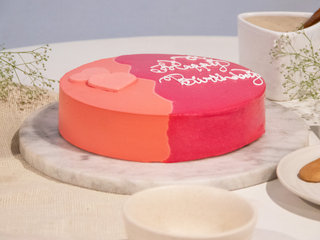 Red Velvet Glaze Cake