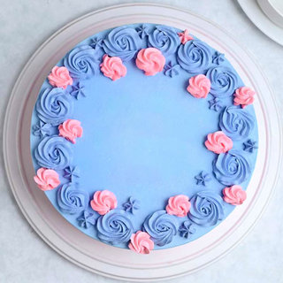 Top View of Blue Floral Rose Cream Cake 