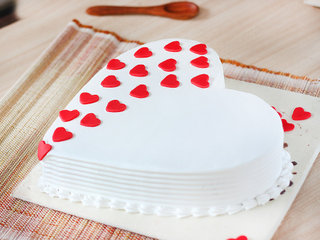 Zoomed View of Heart Shaped Vanilla Cake
