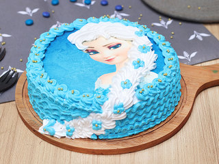 Princess Elsa Theme Cake