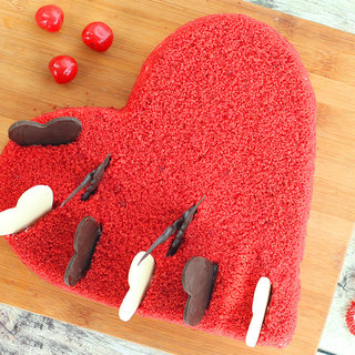 Top View of Hearty Velvet Love Cake in Ghaziabad