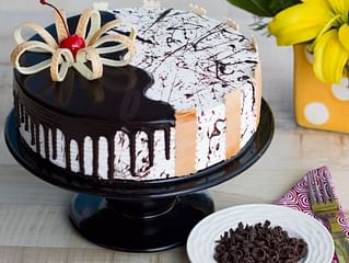 Choco Vanilla Cake Choco Vanilla Cake