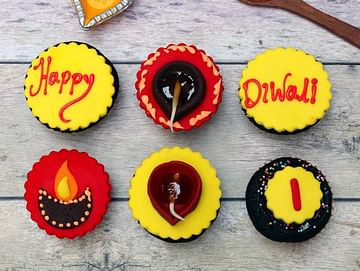 Buy Diwali Choco And Vanilla Cupcakes 6 Pcs Chocolate Diwali Cupcakes