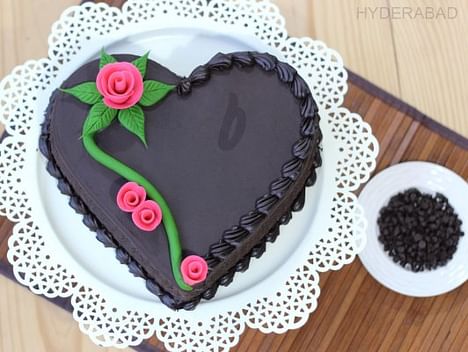 Order Heart Shape Chocolate Cake In Hyderabad