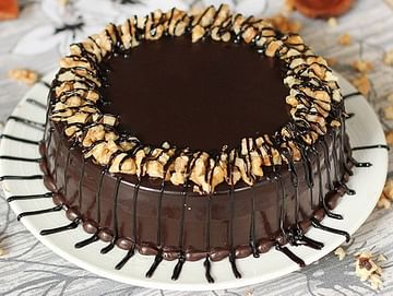 Buy Round Shaped Choco Walnut Cake Sweetest Appeal