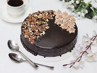 Snickers Cake With Nuts Snickers Cake With Nuts