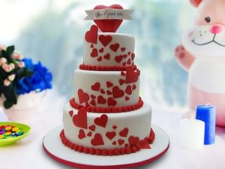 Three Tier Designer Anniversary Cake Three Tier Designer Anniversary Cake