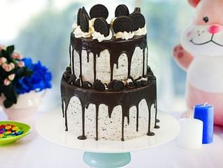 Two Tier Oreo Cake Two Tier Oreo Cake