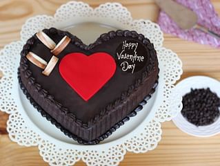 Valentine Cakes Online Valentines Day Special Cake Delivery Order Now Valentines day gifts for friends. valentine cakes online valentines day