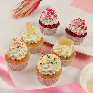 6 Red Velvet Pineapple Vanilla Cupcakes