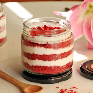 Side view of Red Velvet Single Jar Cake 