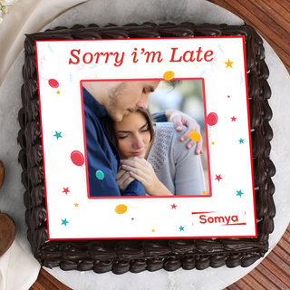 Top view of Sorry Photo Cake