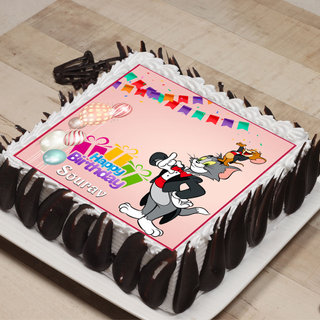 Side view of Tom N Jerry Poster Cake