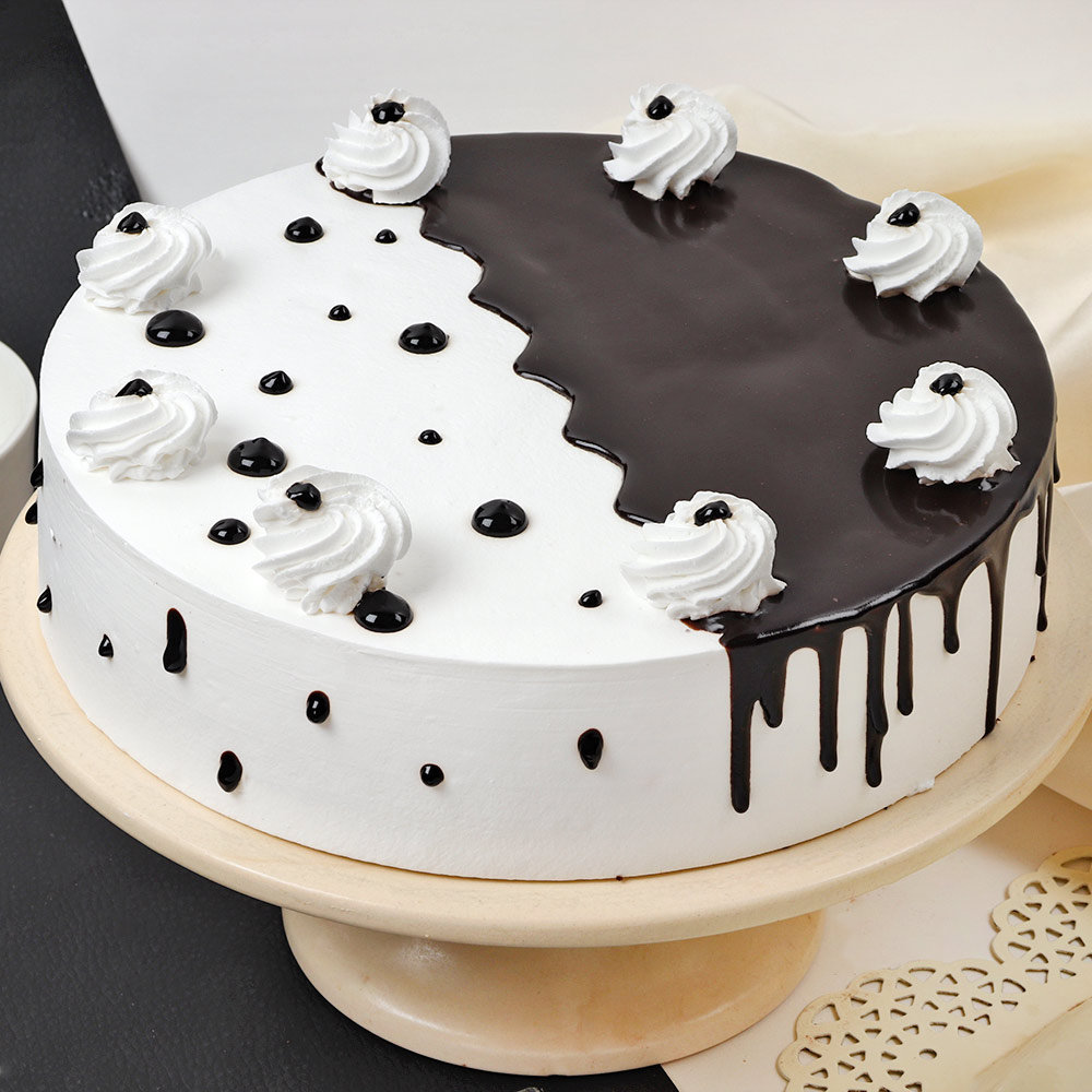 🤎All 3 Different Designs BLACK FOREST CAKES IN ONE FRAME 😍🤎 #cake  #cakedecorating #instagram #dessert #pops #blackforestcake… | Instagram