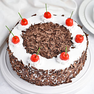 Buy Black Forest Cake Online @549 | Eggless Black Forest Cake Delivery