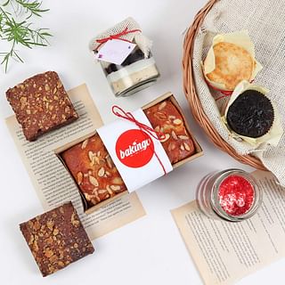 Cakes N Brownies Basket Hamper