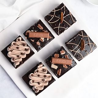 Choco Chip Truffle N Kit Kat Delight Pastries