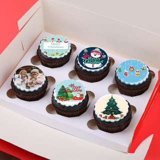 Top view of Christmas Photo Cupcakes
