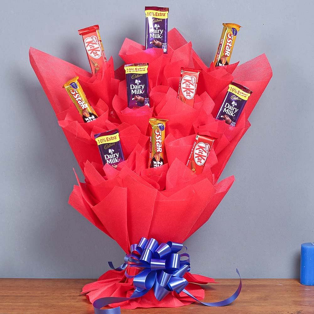 Buy Choco Treat Bouquet-Party Aesthetic Bouquet