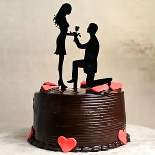 Chocolate Couple Cake:Valentine's Day Cake