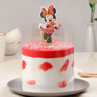 Minnie Mouse Strawberry Pull Me Up Cake